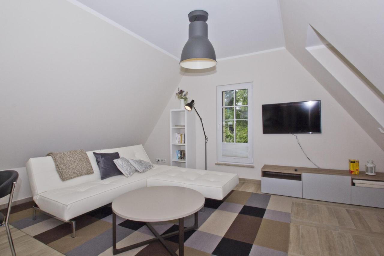 Ferienhaus Auszeit Fewo 03 - Dachterrasse, Ruhige Lage Middelhagen Exteriér fotografie